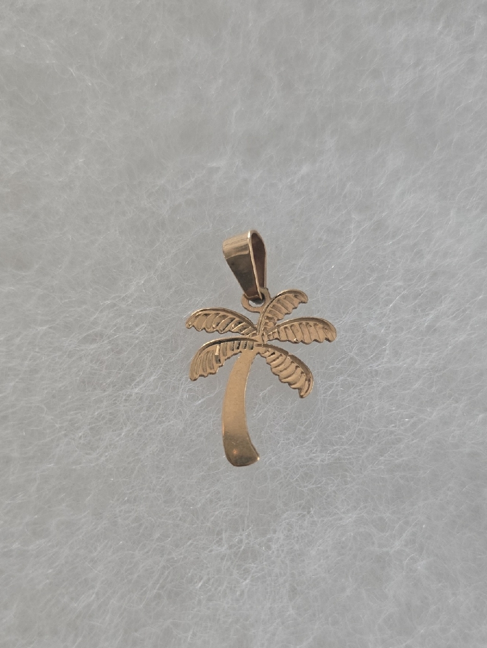 14k Gold Palm Tree Pendant Necklace - Tropical Charm